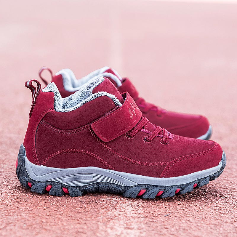 short winter sports shoes for  - Office Tech Guy review and price